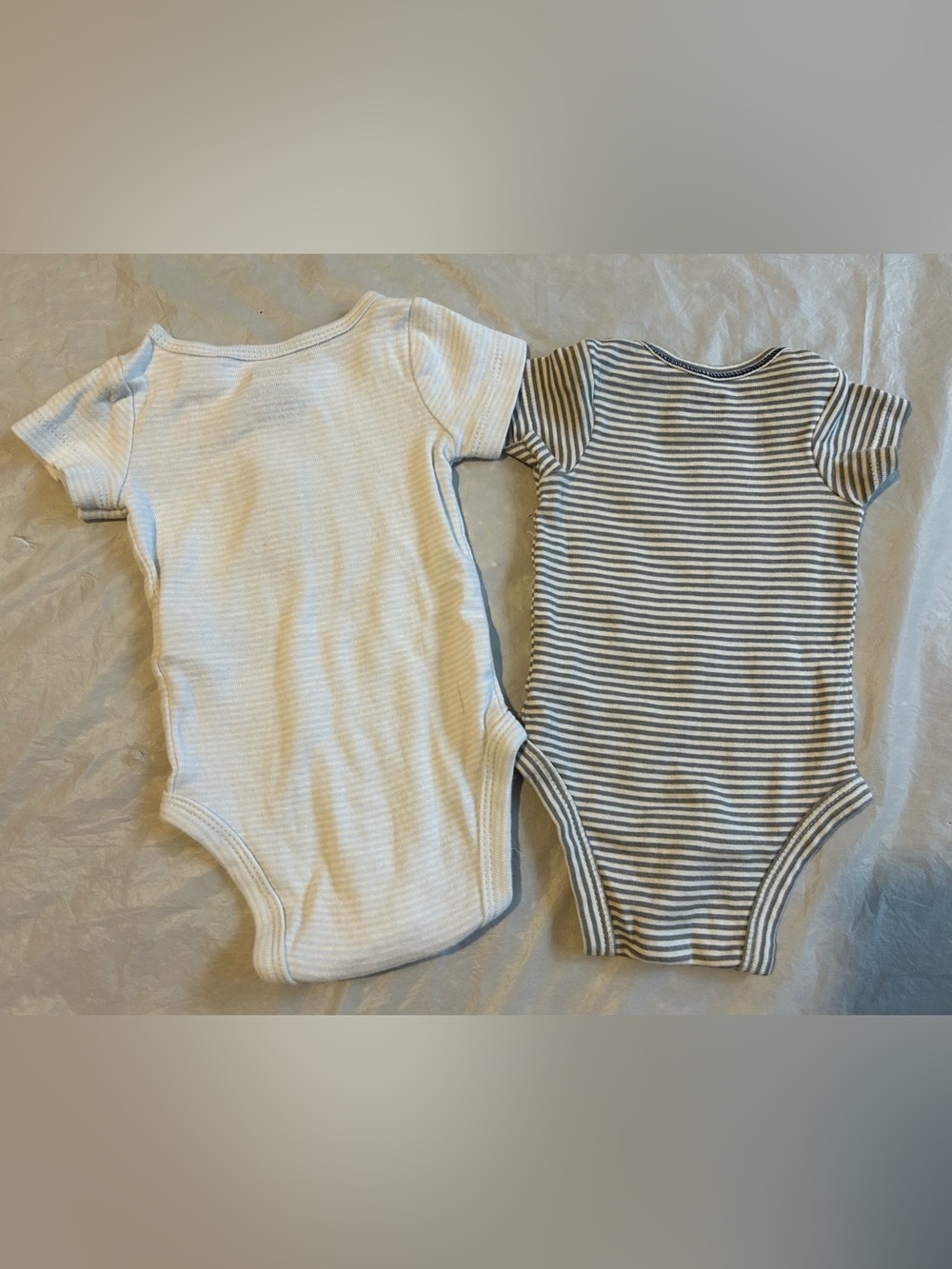 Short-Sleeve Baby Onesies - 2-Pack - Picture 5 of 5